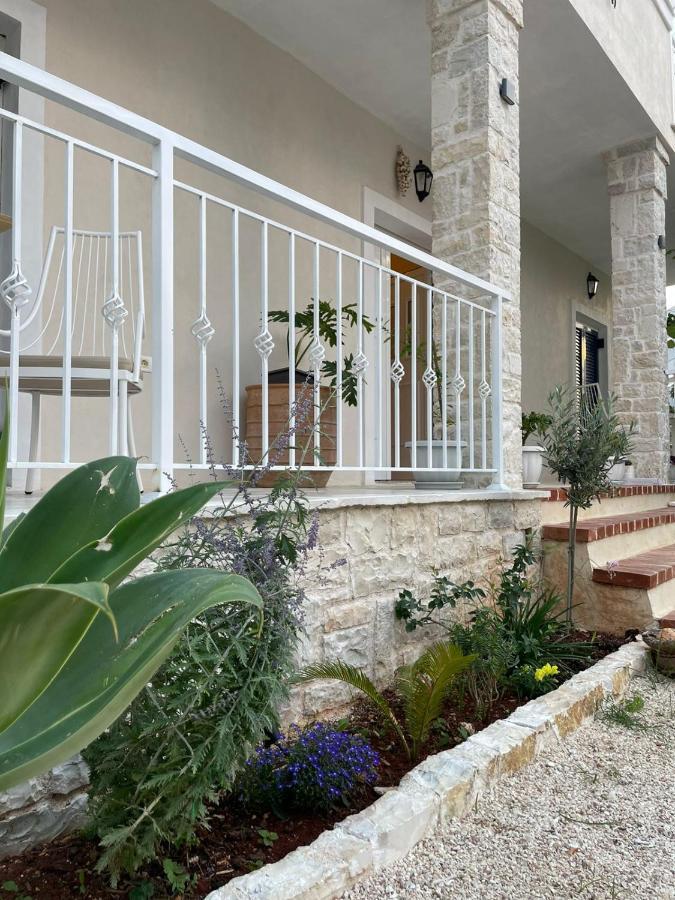 فيلا Tani'S House ساراندا المظهر الخارجي الصورة